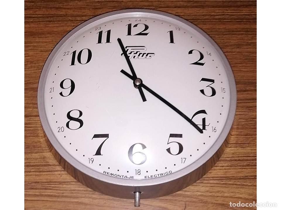 antiguo reloj de fichar phuc - Compra venta en todocoleccion