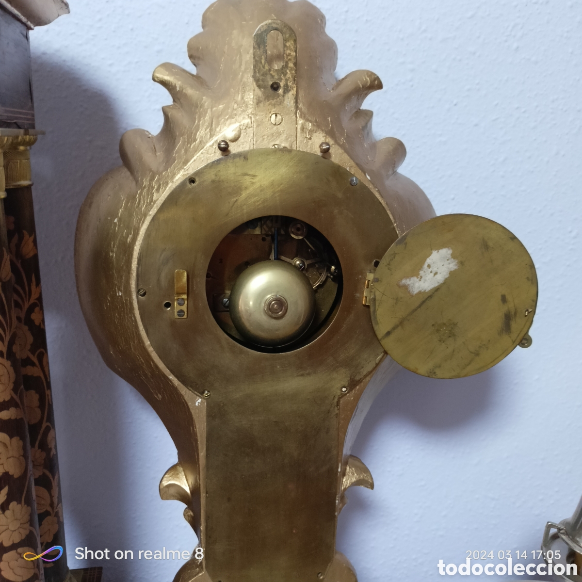 Relojes de pared: ANTIGUO RELOJ CARTEL- CON PENDULO Y LLAVE - - Foto 4