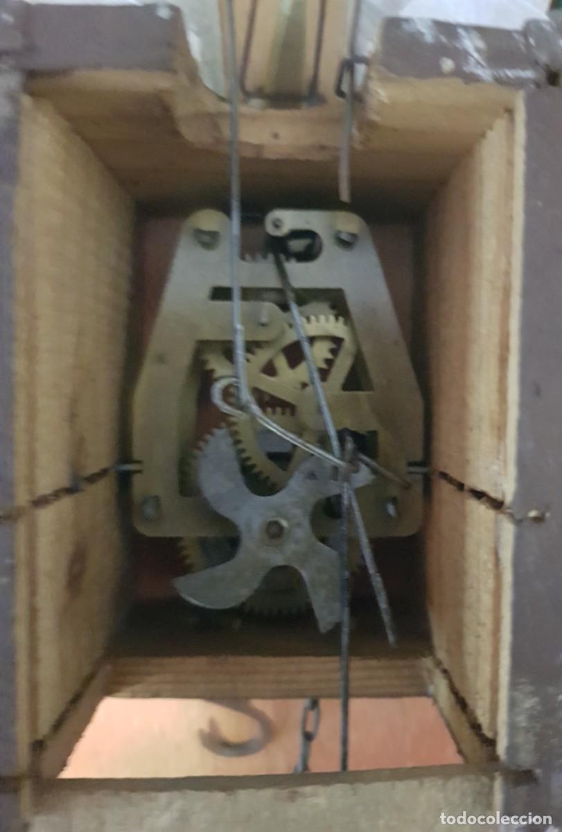 Relojes de pared: Reloj de cucu funcionando de una pesa - Foto 2