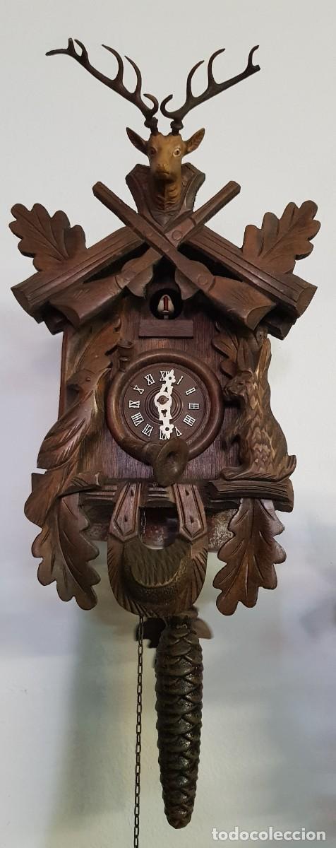 Relojes de pared: Reloj de cucu funcionando de una pesa mec&aacute;nico - Foto 5