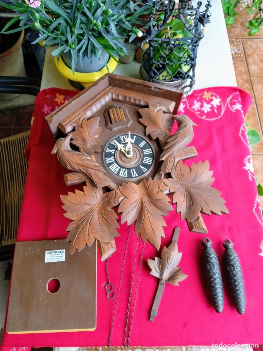 Relojes de pared: Reloj Cuco antiguo alem&aacute;n de cuerda funcionando - Foto 1