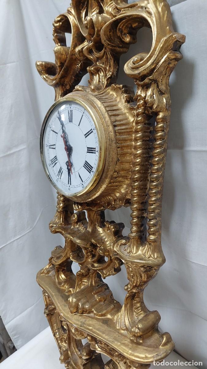 Relojes de pared: Reloj de pared de cornucopia madera y estuco dorado - Foto 5