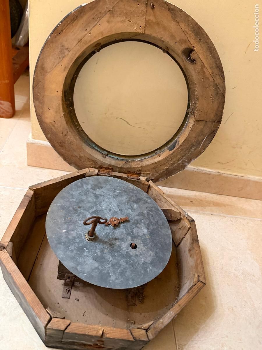 Relojes de pared: Antiguo reloj de estaci&oacute;n