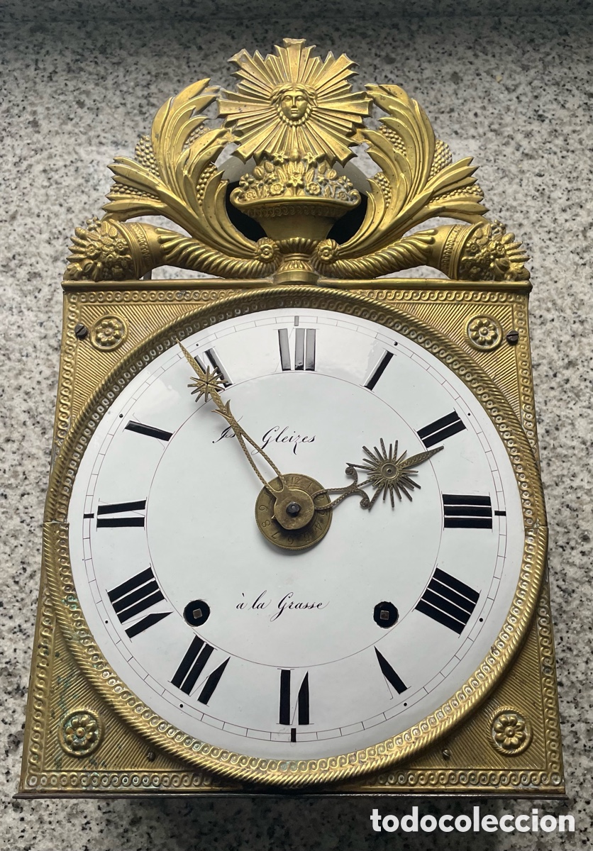 Wall clocks: Reloj Moret. Car&aacute;tula de lat&oacute;n
