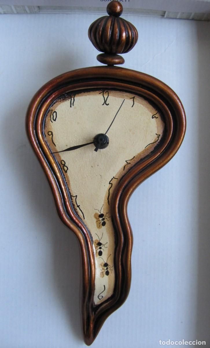 Wall clocks: DALI RELOJ CON HORMIGAS - RELOJ NO FUNCIONA