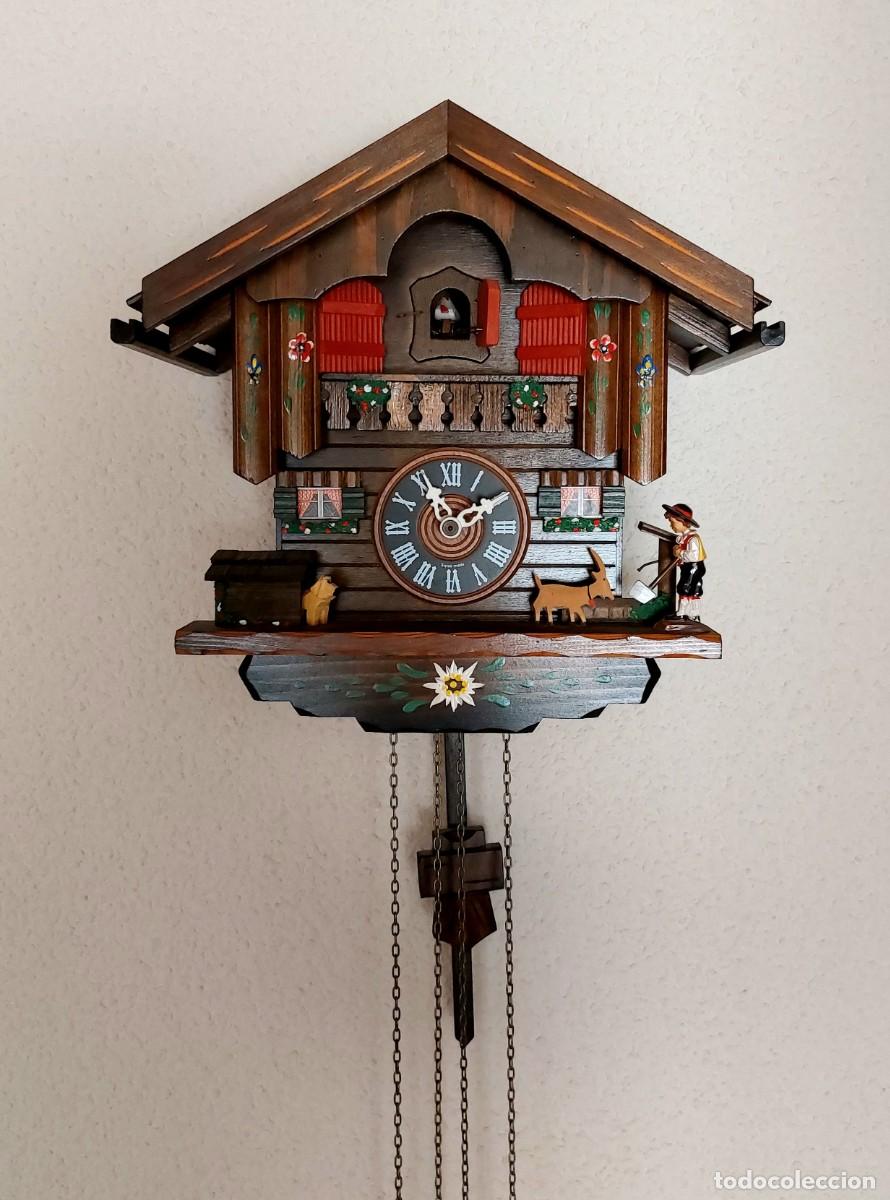 Relojes de pared: RELOJ DE PARED CUCU-CUCO EN MADERA (EXCELENTE ESTADO DE CONSERVACION)