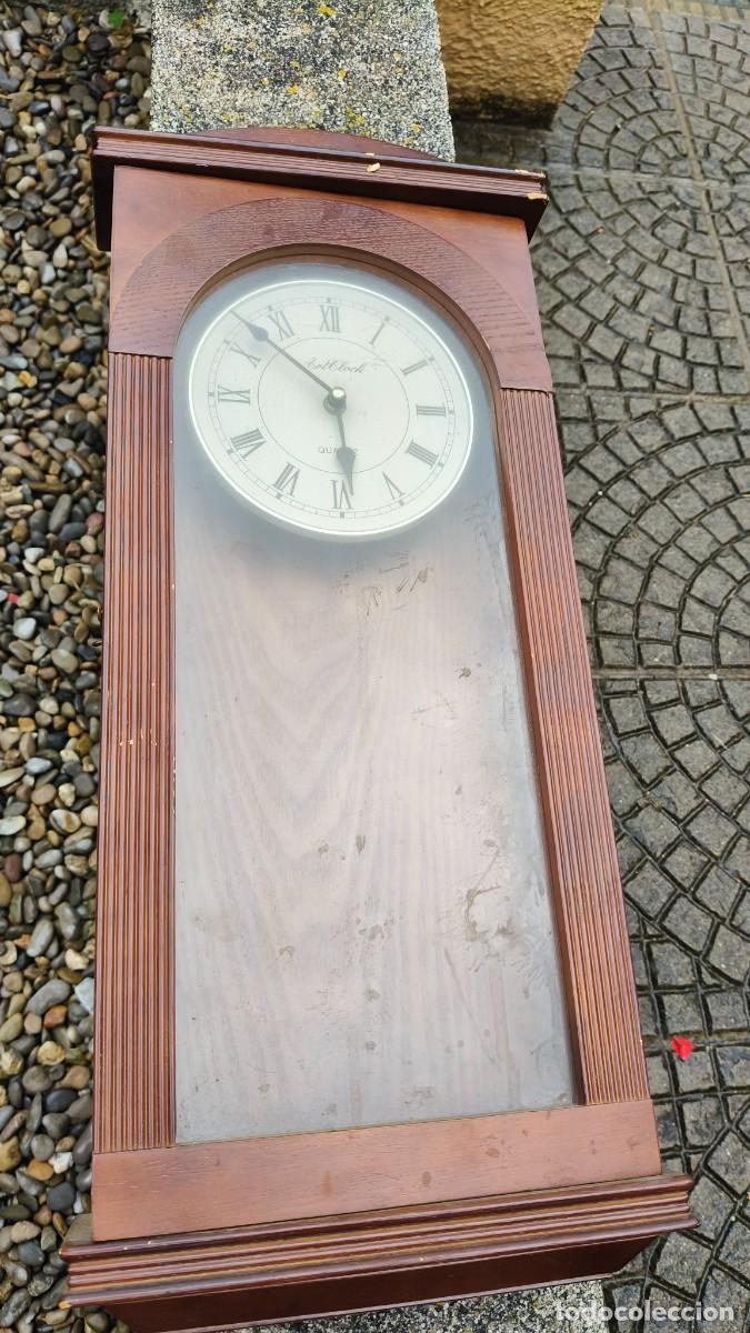 Relojes de pared: Horloge murale suisse fonctionne compl&egrave;te