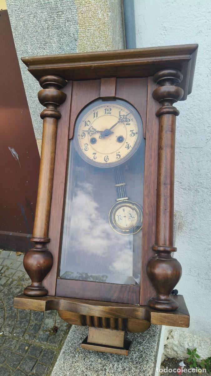 Relojes de pared: Horloge murale m&eacute;canique suisse Junghans a sonnerie fonctionne