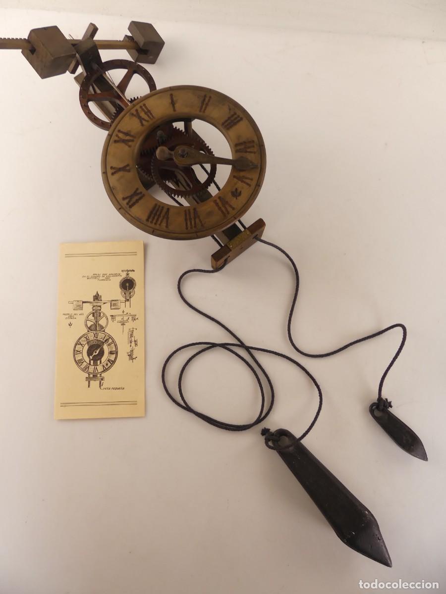 Rel&oacute;gios de parede: RELOJ ESQUELETO DE MADERA MODELO SIGLO XIV &ndash; INCOMPLETO