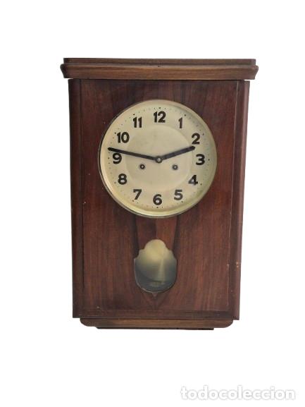 Wanduhren: Antiguo Reloj de Pared Art Dec&oacute; - Funciona - A&ntilde;os 20-30 - Completo con Llave de Cuerda
