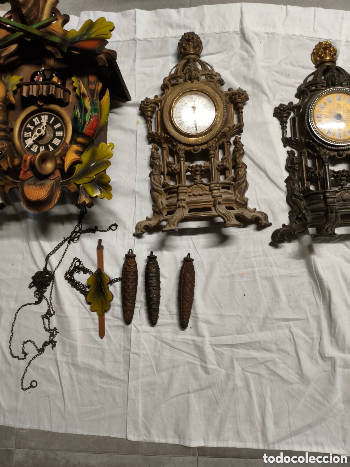 Relojes de pared: Lote relojes cuc&uacute; selva negra