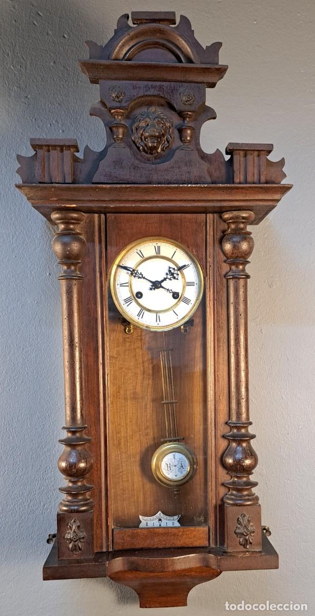 Relojes de pared: Reloj de pared carga manual, funciona, principios del siglo XX