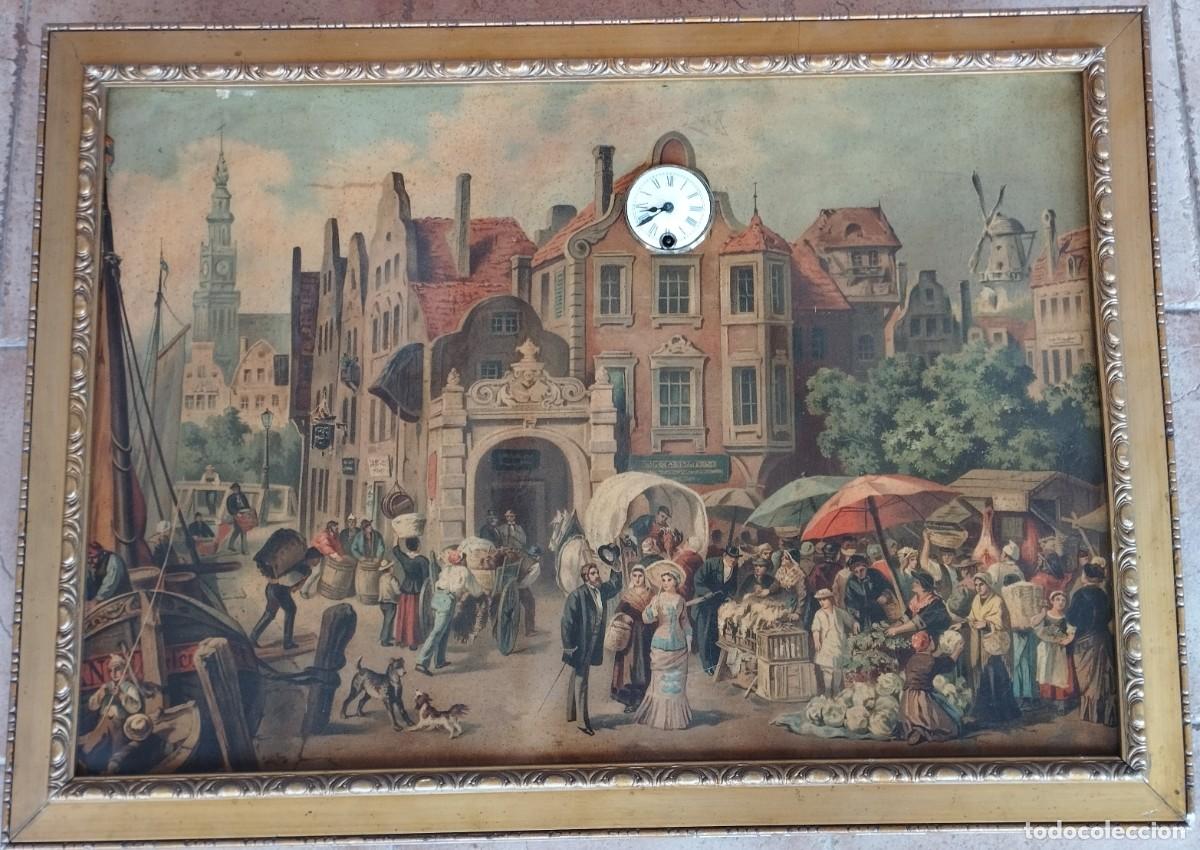Wall clocks: Cuadro antiguo con reloj mec&aacute;nico