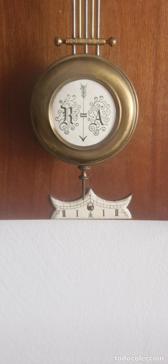 Relojes de pared: RELOS DE PENDULO DE PARED PRINCIPIOS 1900 - Foto 2
