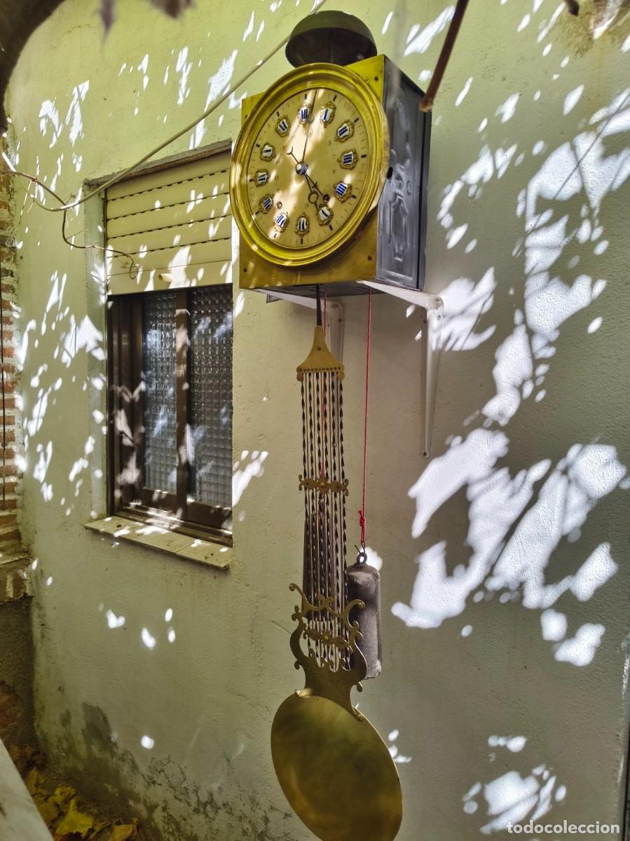 Relojes de pared: Reloj/Calendario tipo Moret con esfera de alabastro....