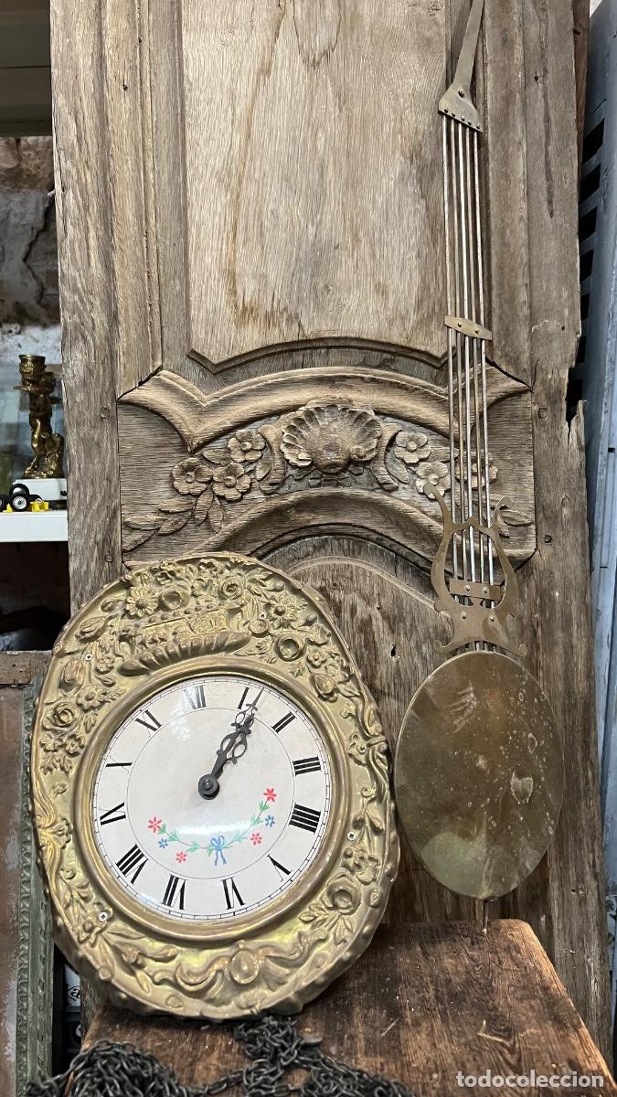 Rel&oacute;gios de parede: Reloj de pared carrillon tipo morez 14cms esfera 29x23cms frente cabeza mitad s XX