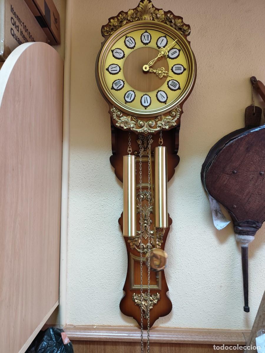 Relojes de pared: Reloj de pared estilo holand&eacute;s Zaanse, mecanismo Hermle Germany 8 d&iacute;as, a&ntilde;os 70