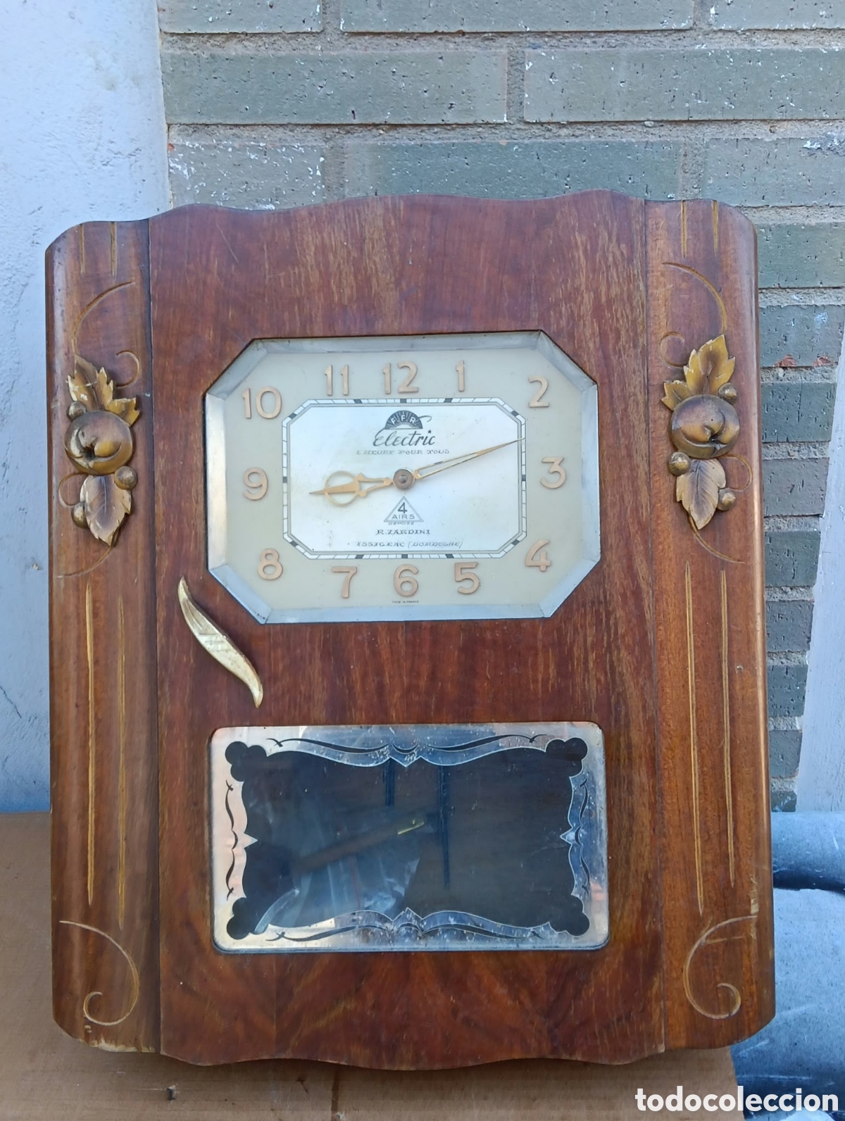 Relojes de pared: Antiguo y raro reloj de pared franc&eacute;s electromec&aacute;nico