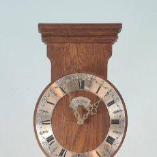 Relojes de pie: GRANDFATHER. RELOJ DE CARRILLÓN. WARMINK. INGLATERRA. CIRCA 1950.