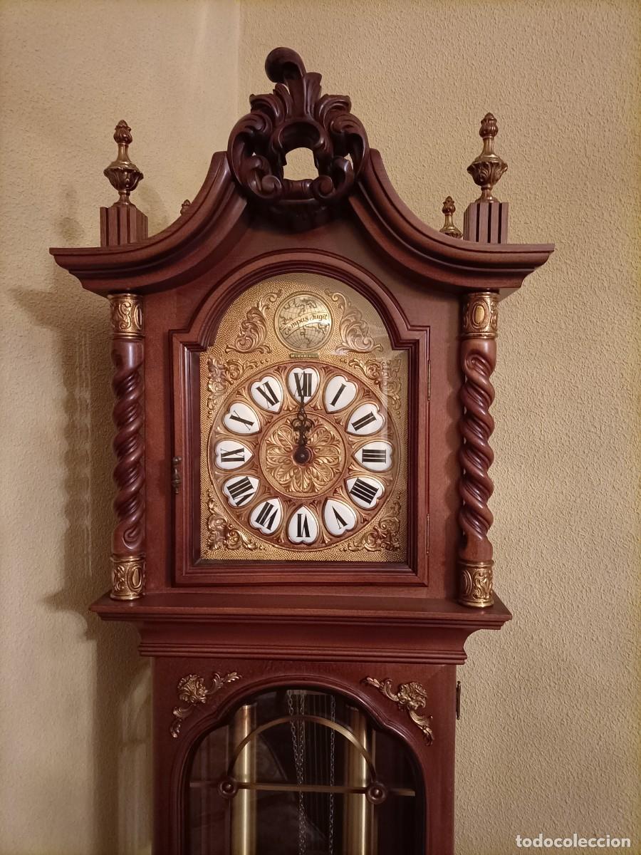 Relojes de pie: Reloj de pie cl&aacute;sico &rdquo;Tempus Fugit&rdquo;