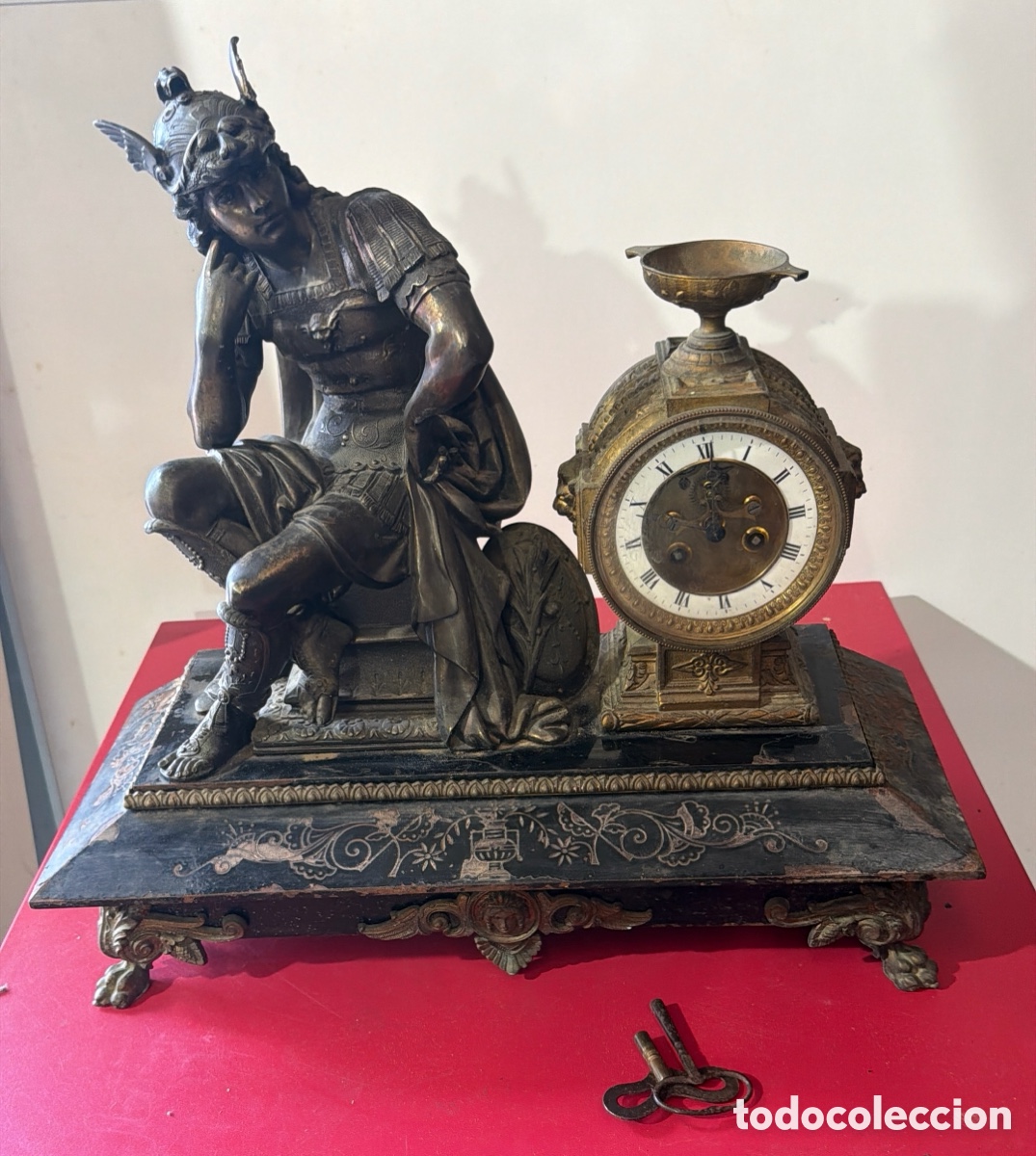 Relojes de pie: Reloj de sobremesa franc&eacute;s antiguo