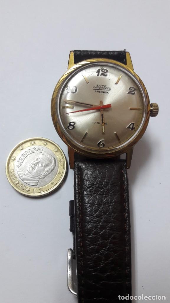 Relojes de pulsera: reloj,s de cuerda en uso - Foto 1