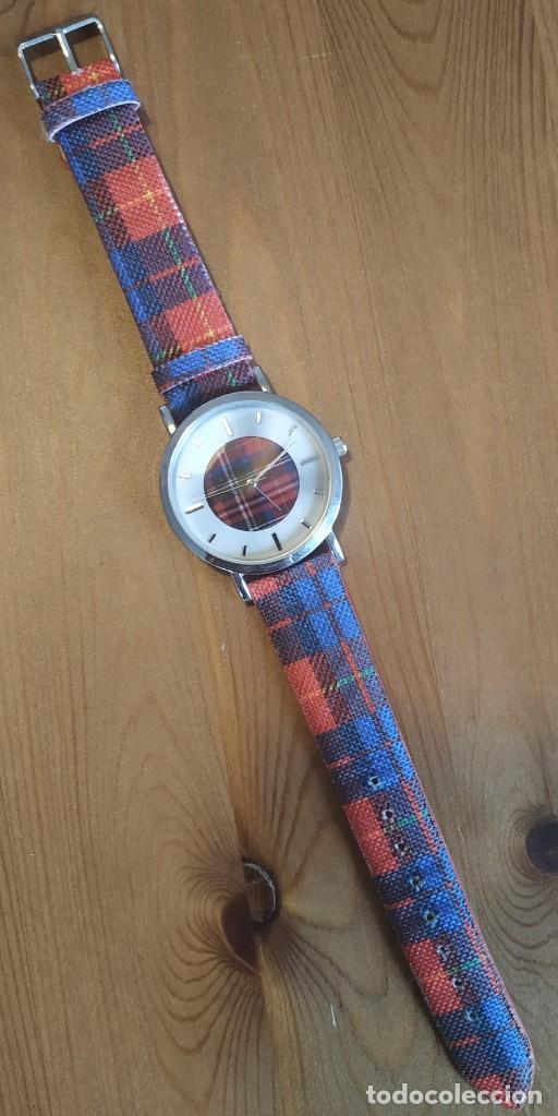 Relojes de pulsera: Reloj cuarzo cuadritos - Foto 1