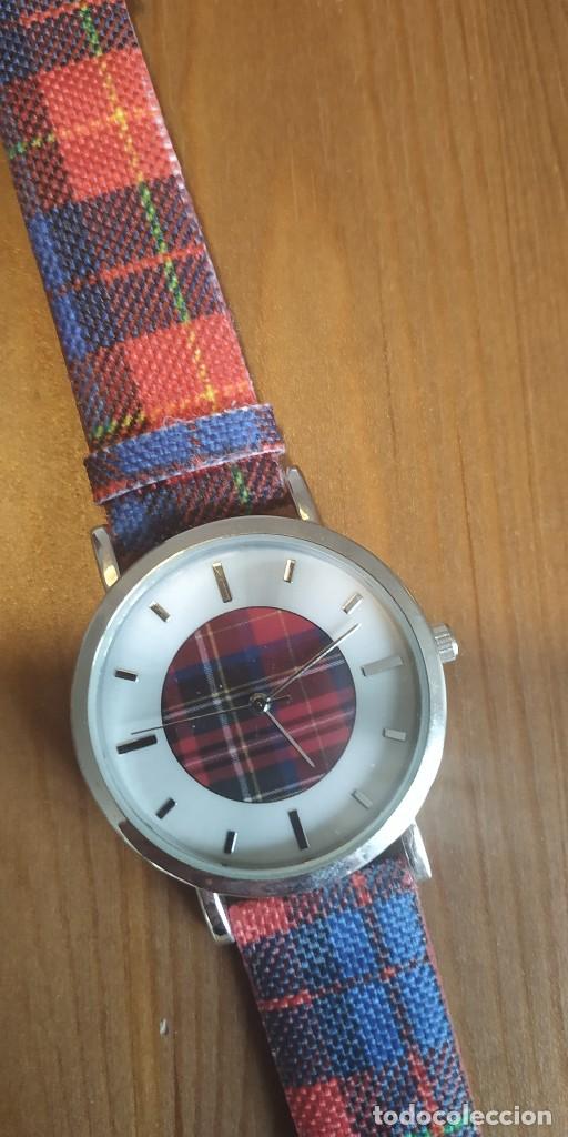 Relojes de pulsera: Reloj cuarzo cuadritos - Foto 2