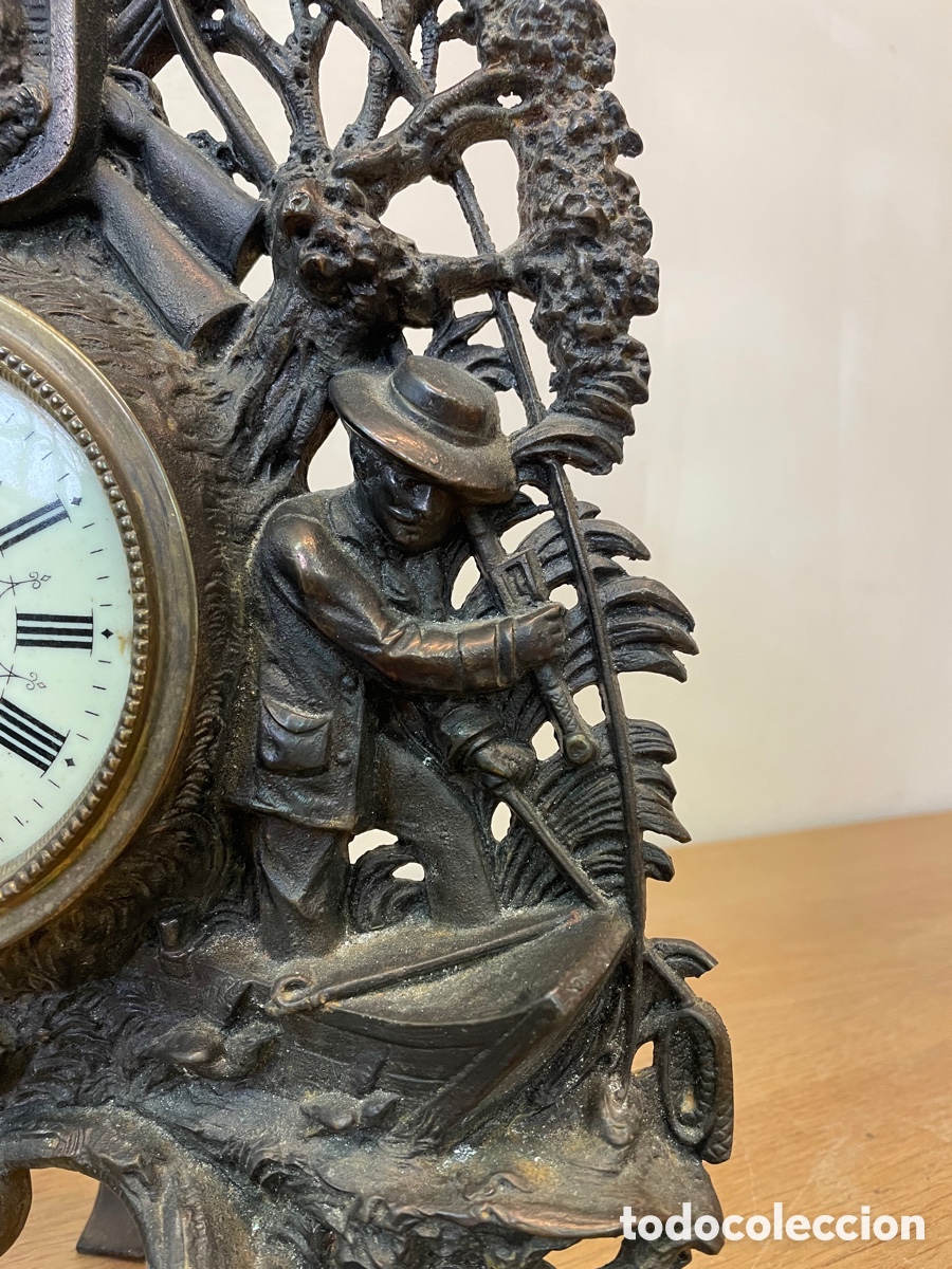 Relojes de pulsera: Reloj de sobremesa en hierro FUNCIONANDO - Foto 4