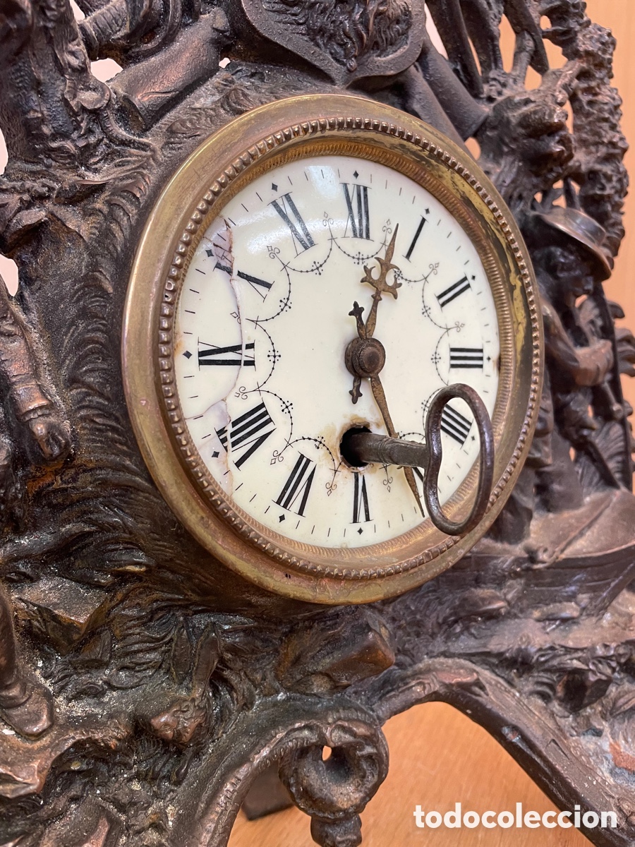 Relojes de pulsera: Reloj de sobremesa en hierro FUNCIONANDO - Foto 6