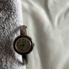 Relojes de pulsera: ANTIGUO RELOJ DE PULSERA DE NIÑA TRIANGLE. Lote 403279519