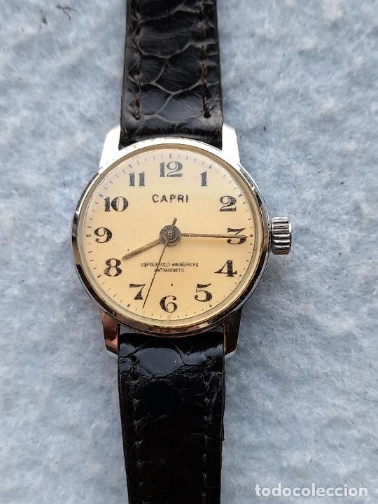 Relojes de pulsera: Reloj marca Capri. Cl&aacute;sico de dama. - Foto 5