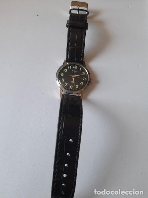 Relojes de pulsera: Reloj Militar manual, funciona - Foto 2