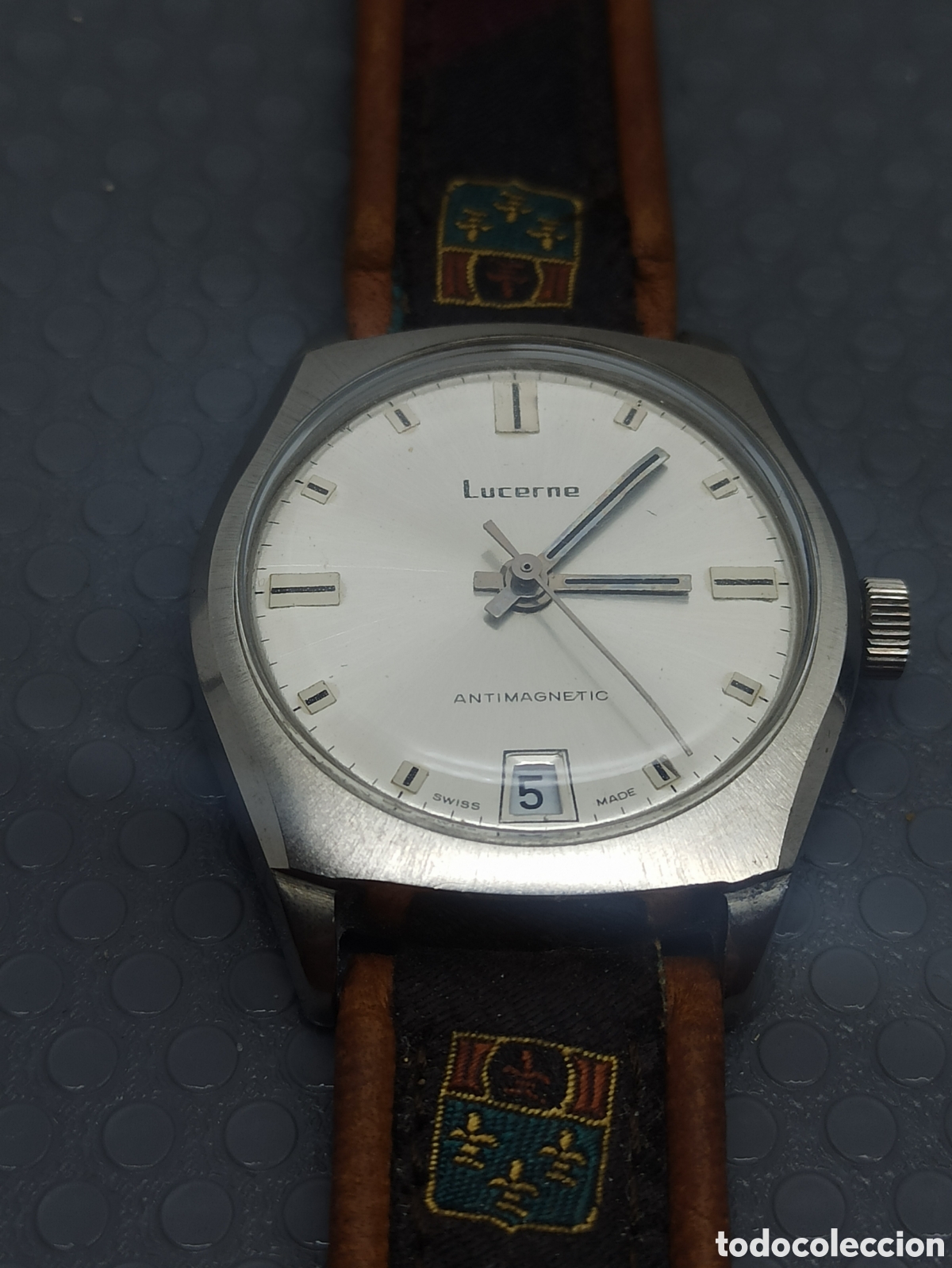 Relojes de pulsera: Reloj hombre lucerne antimagnetic Funciona - Foto 1