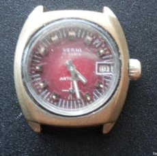 Relojes de pulsera: TITÁN ANTICHOC CALENDARIO, RELOJ CARGA MANUAL, FUNCIONANDO CORRECTAMENTE 27 MILÍMETROS