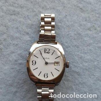 Relojes de pulsera: Reloj marca Acti&oacute;n. Cl&aacute;sico de dama. - Foto 1