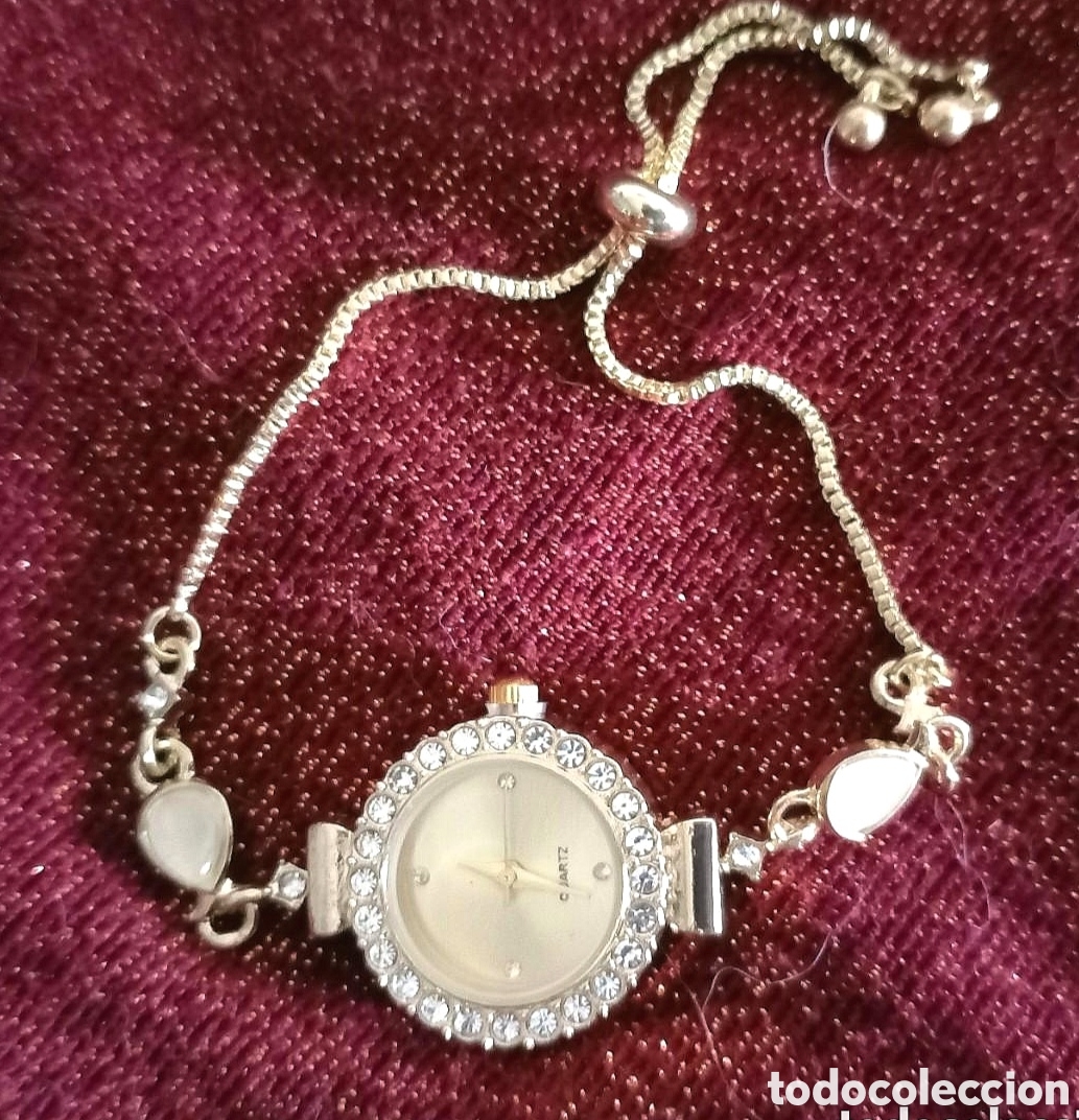 Relojes de pulsera: Original pulsera reloj dorada con incrustaciones brillantes. Ajustable (Pila inclu&iacute;da) Muy bonita
