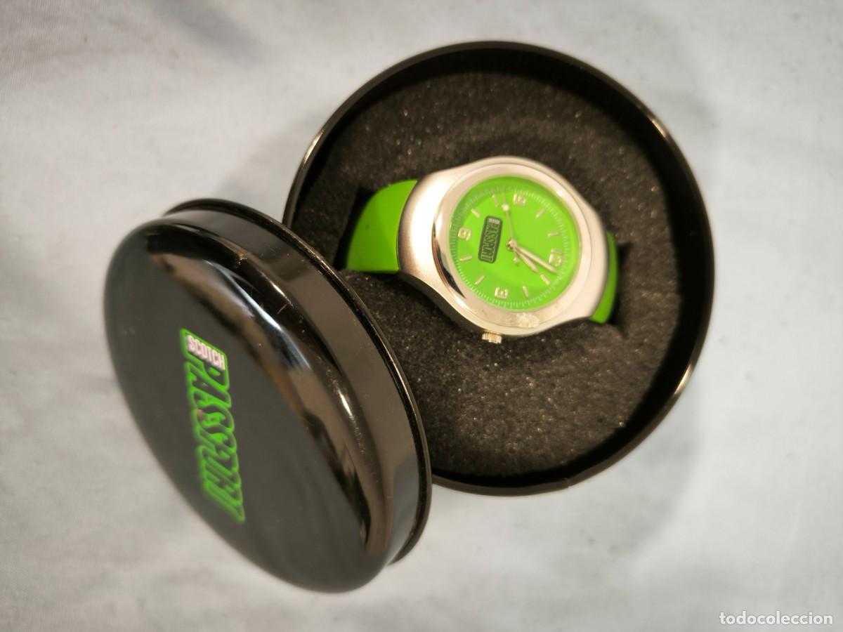 Relojes de pulsera: Reloj Pulsera Passport Verde Con Caja Original &ndash; Dise&ntilde;o Deportivo Moderno