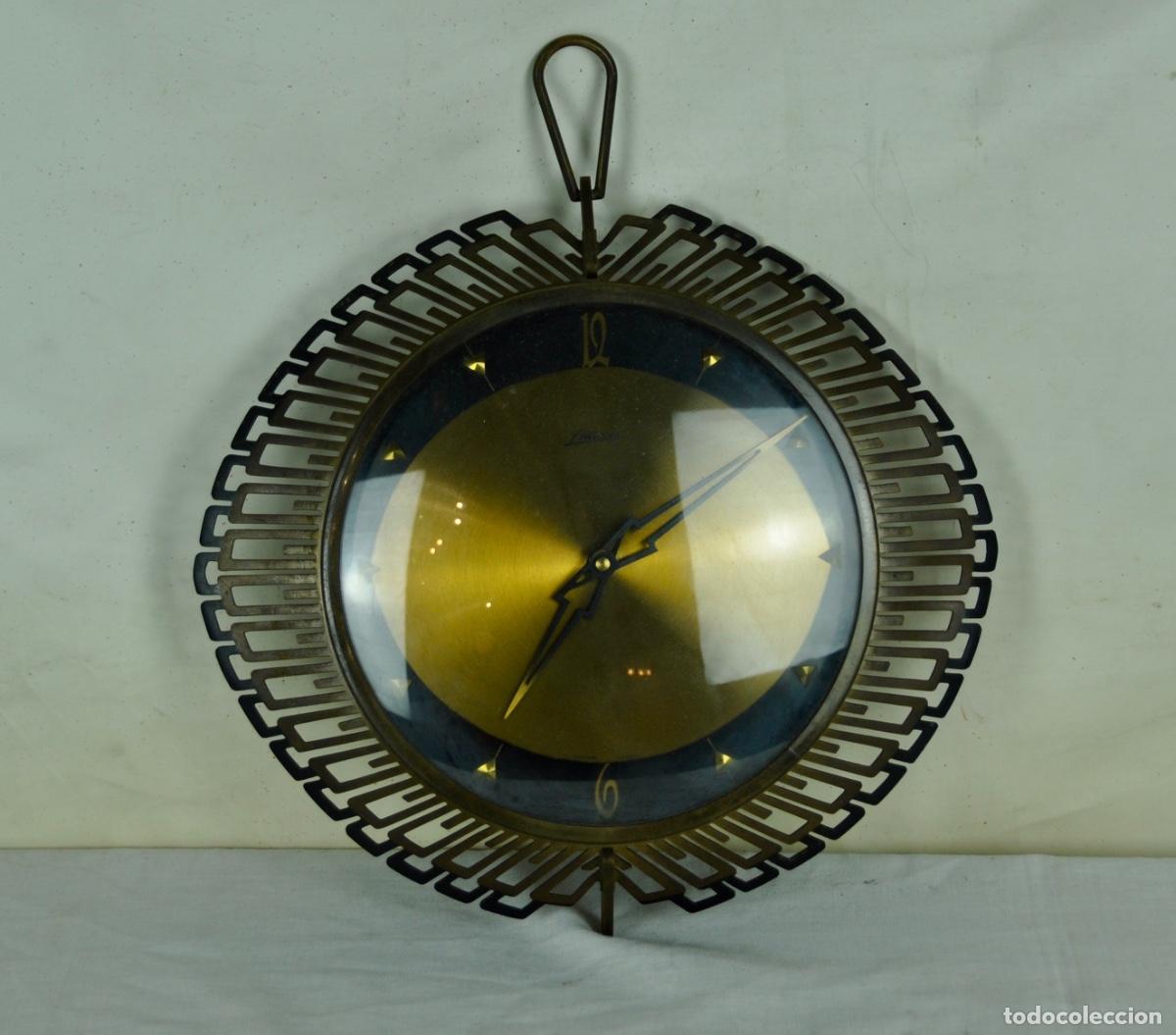 Relojes de pulsera: Reloj de pared Atlanta carga manual