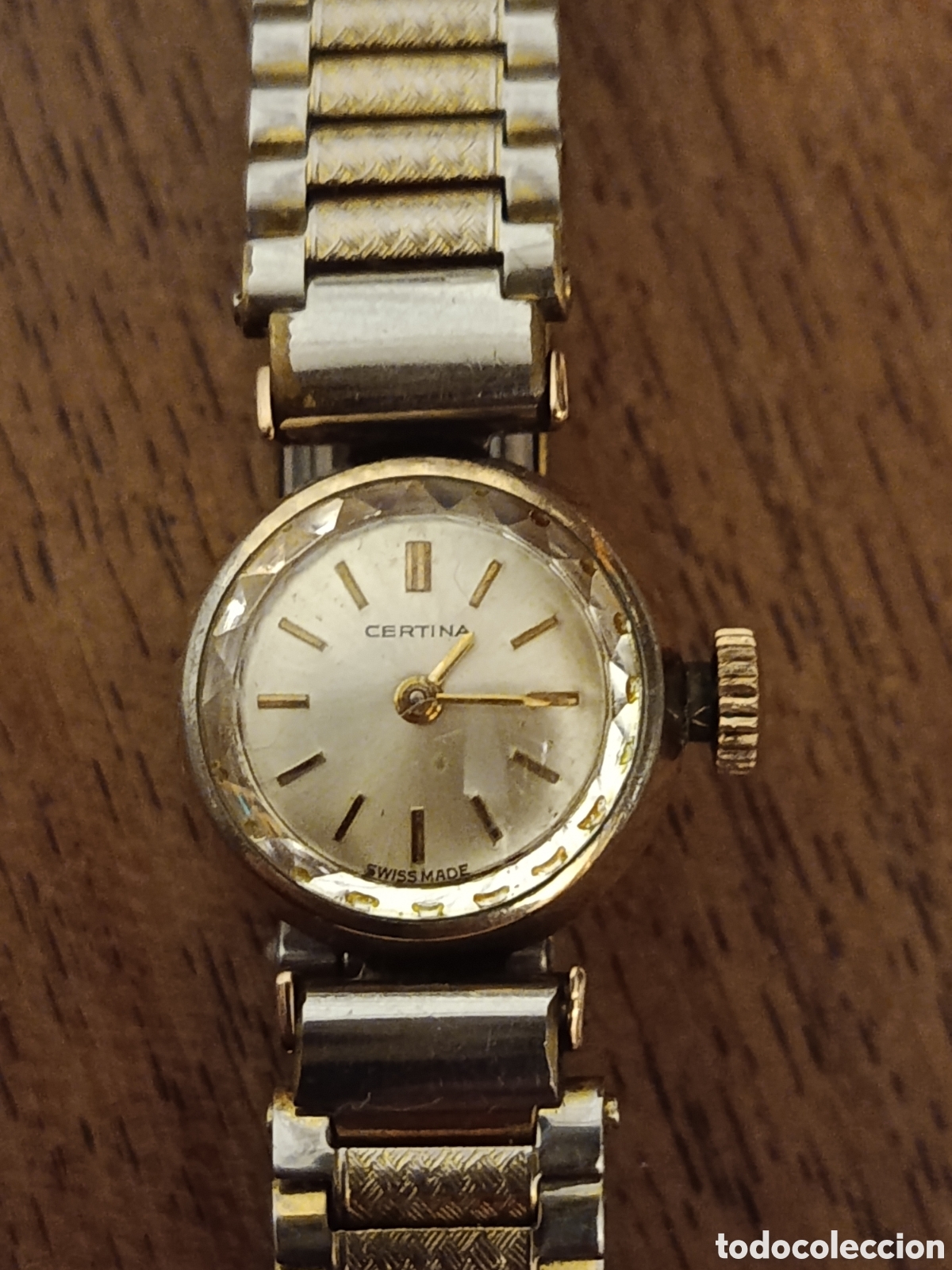 Relojes de pulsera: Reloj de mujer chapado en oro- Certina