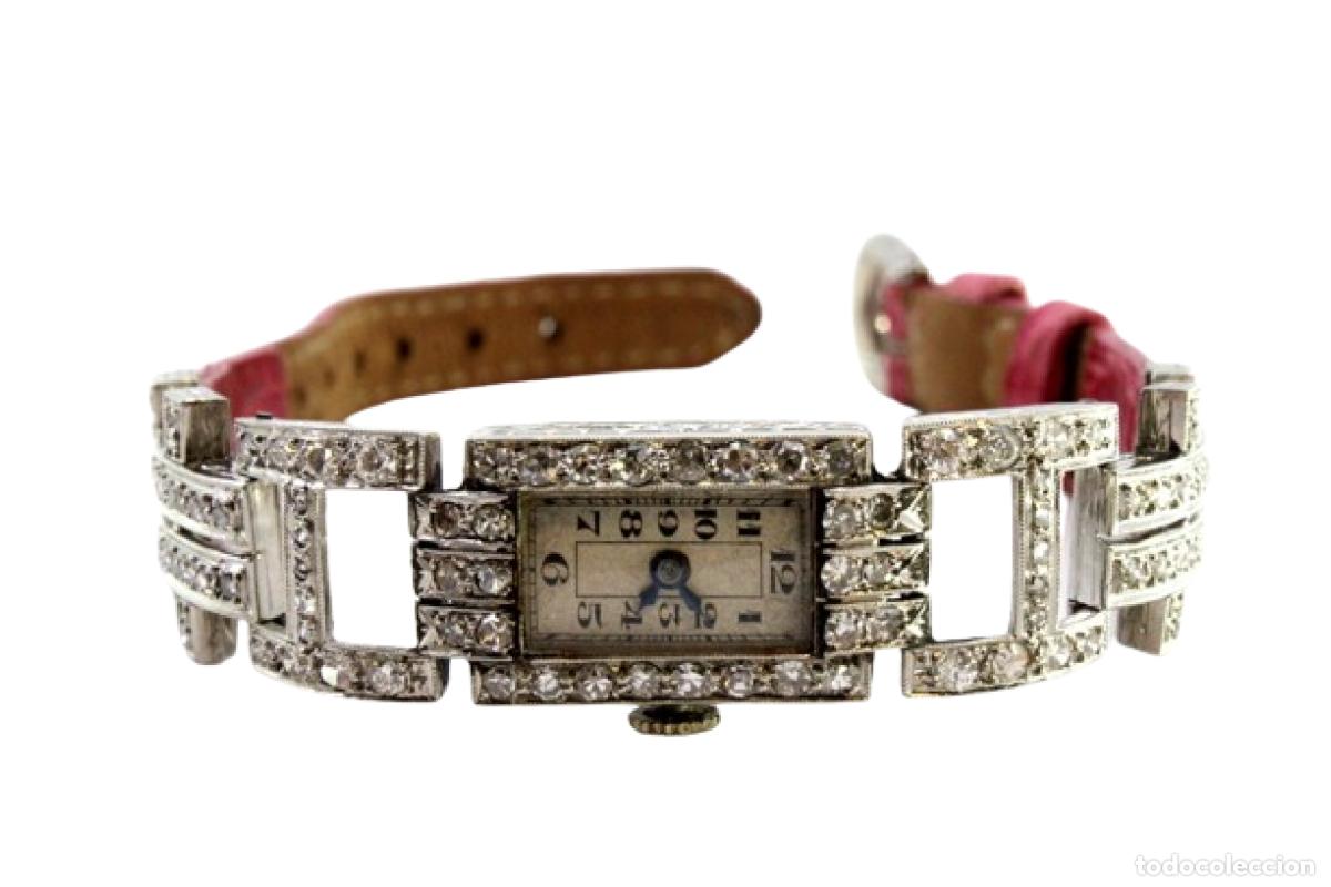 Armbanduhren: Reloj de pulsera de platino con diamantes.