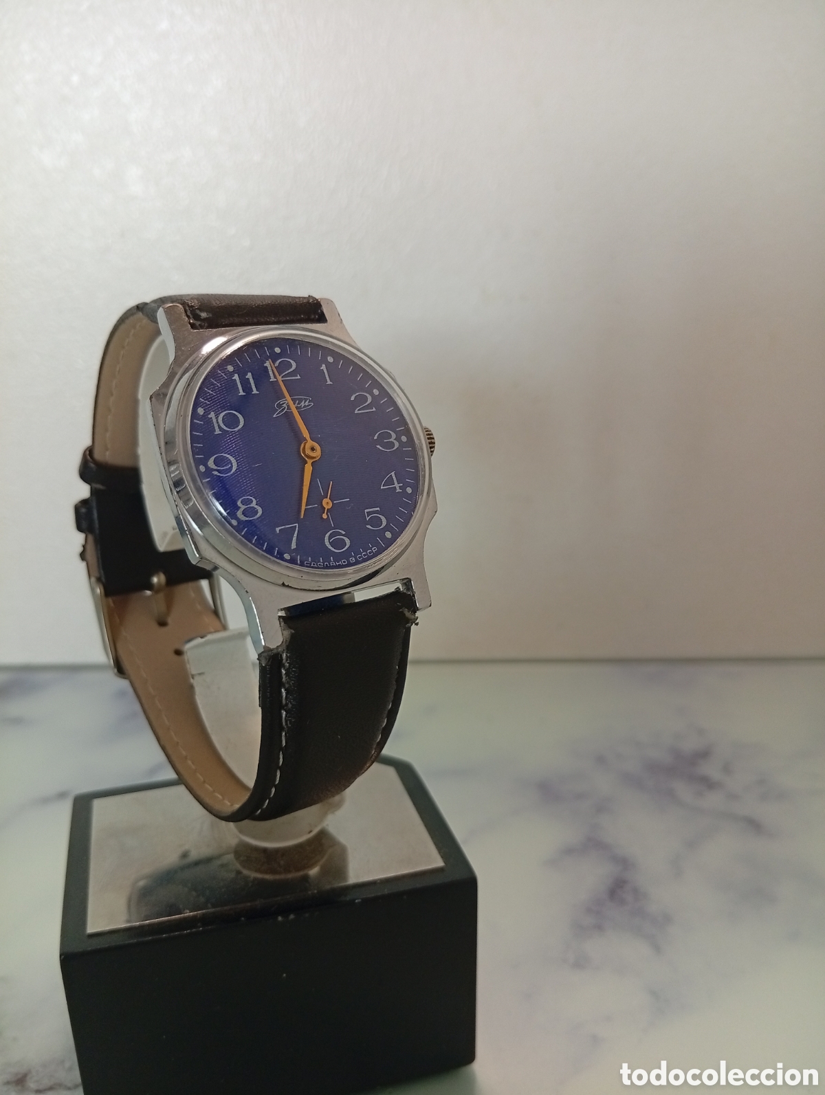 Relojes de pulsera: Reloj sovi&eacute;tico de pulsera para hombre ZIM USSR.
