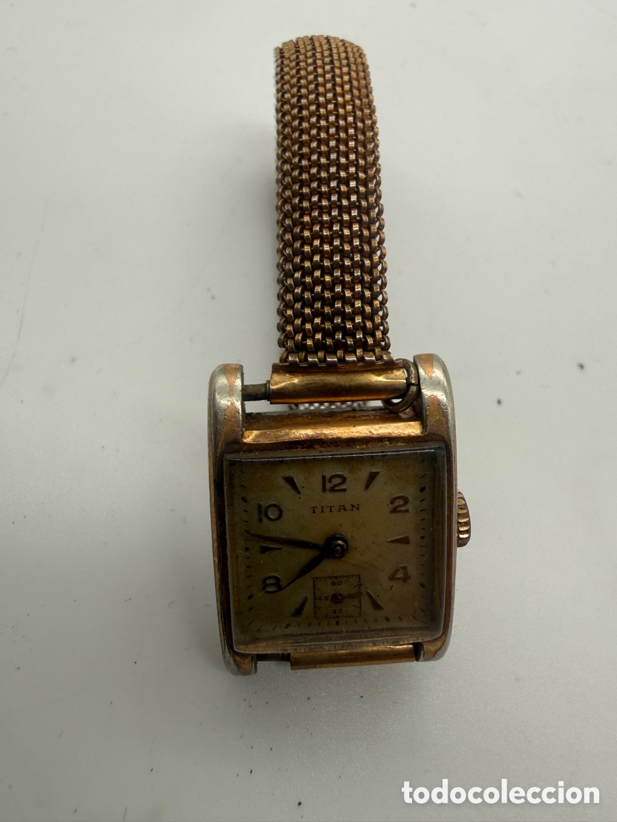 Relojes de pulsera: TITAN mec&aacute;nico de cuerda manual, rectangular, con segundero peque&ntilde;o a las 6. 1940-50