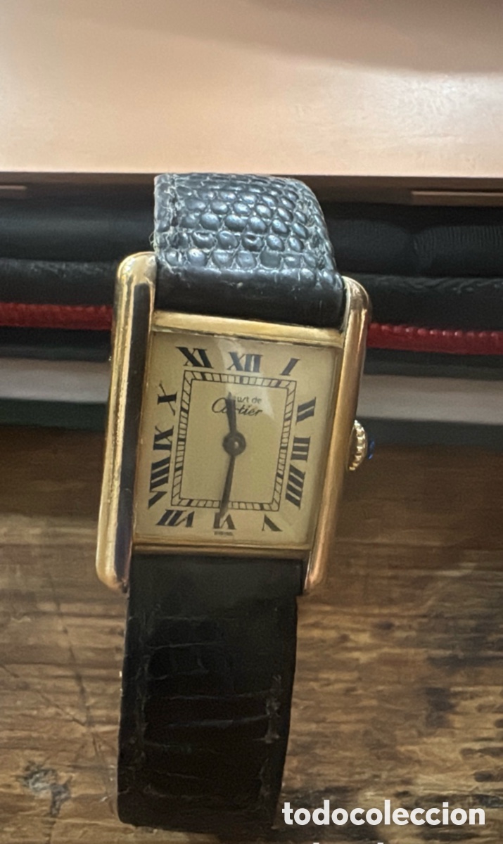 Wristwatches: Reloj Cartier de mujer Un TANK MUST LADY DE CARTIER. Funciona