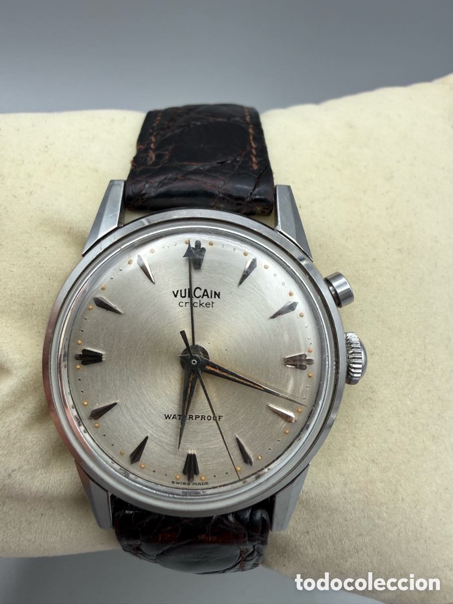 Relojes de pulsera: Reloj de pulsera VULCAIN CRICKET con funci&oacute;n de alarma. A&ntilde;os 60