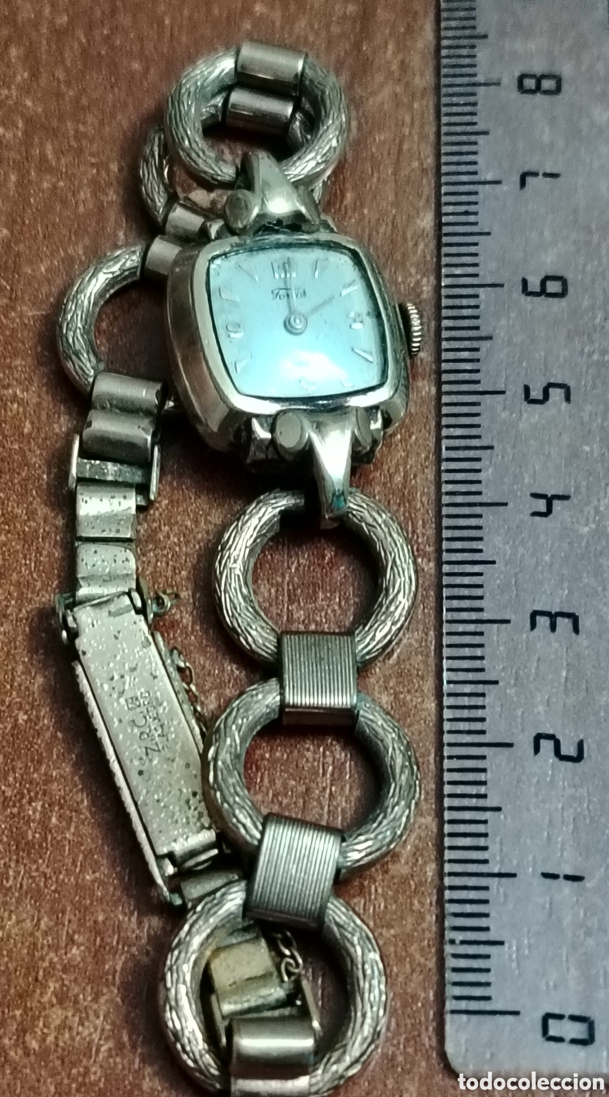 Armbanduhren: Reloj antiguo de cuerda de se&ntilde;ora funcionando