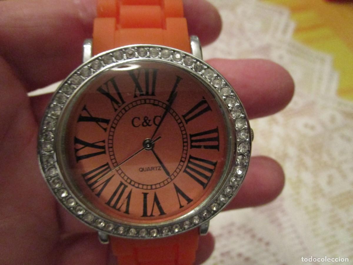 Relojes de pulsera: RELOJ DE PULSERA CON FONDO Y CORREA COLOR NARANJA