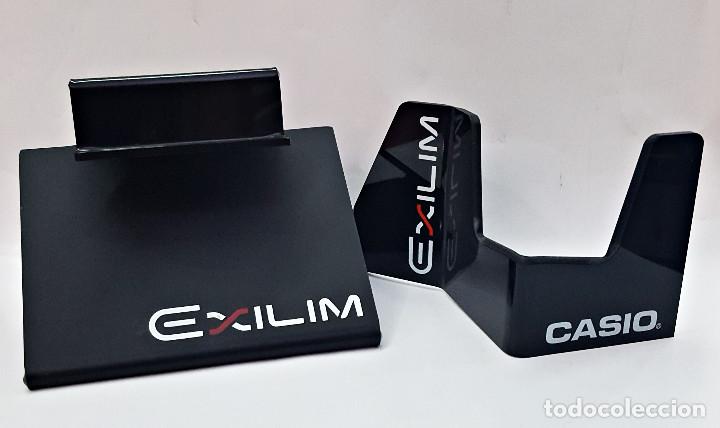 Relojes - Casio: Pareja de expositores de camaras CASIO EXILIM - Foto 1