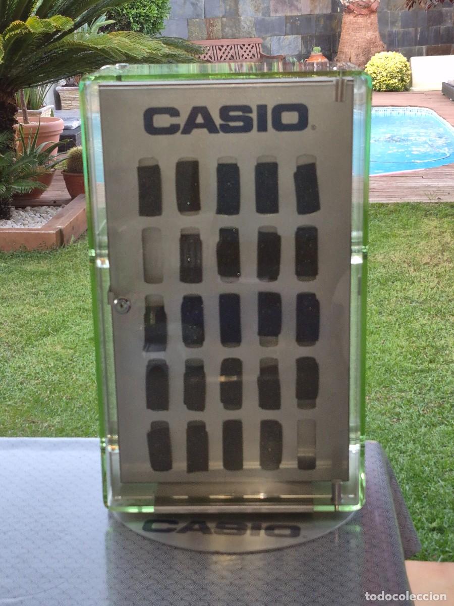 Relojes - Casio: GRAN PIEZA CASIO, BONITO EXPOSITOR CASIO - Foto 2