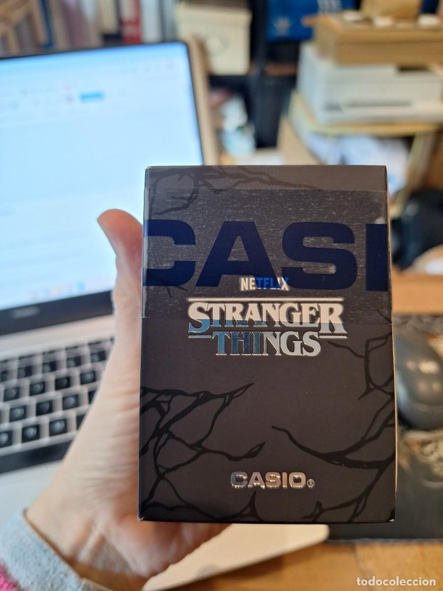 Relojes - Casio: Reloj Casio anal&oacute;gico-digital edici&oacute;n limitada Stranger Things. - Foto 4